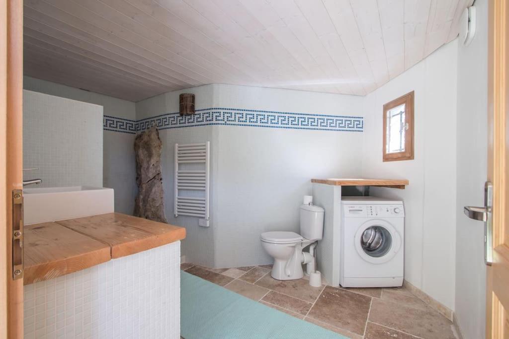 Bas De Villa Au Milieu Des Oliviers. Chateauneuf-Villevieille Екстер'єр фото